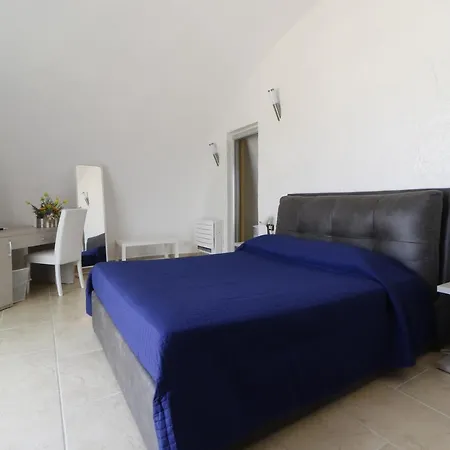 Hotel Capo Campolato 4*