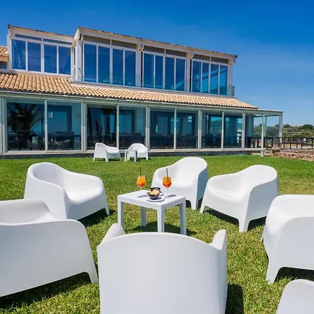 Capo Campolato Hotel 4*