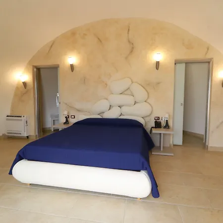 Capo Campolato 4*