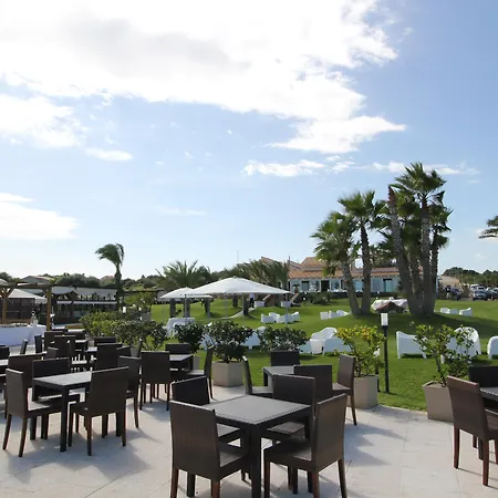 Hotel Capo Campolato 4*