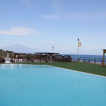 호텔 Capo Campolato 4*