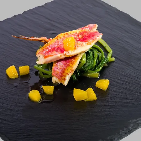 Capo Campolato 호텔 4*